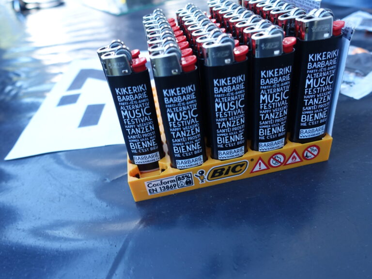 Light me up, BARBARIE